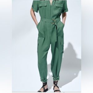The best Zara green BELTED CARGO JUMPSUIT. Size M